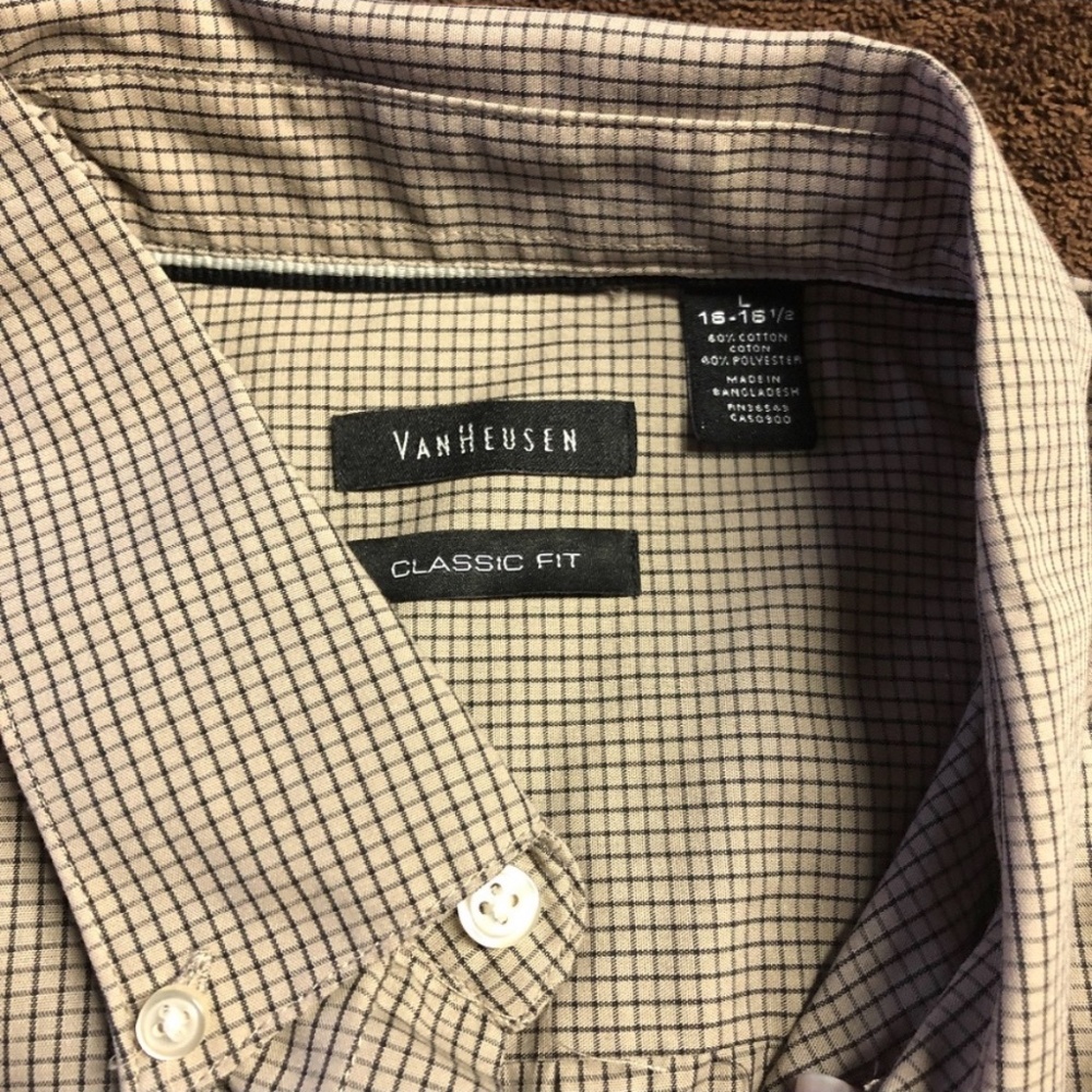 Van Heusen Set of 2 Men's Dress Shirts Size Large - Picture 4 of 7